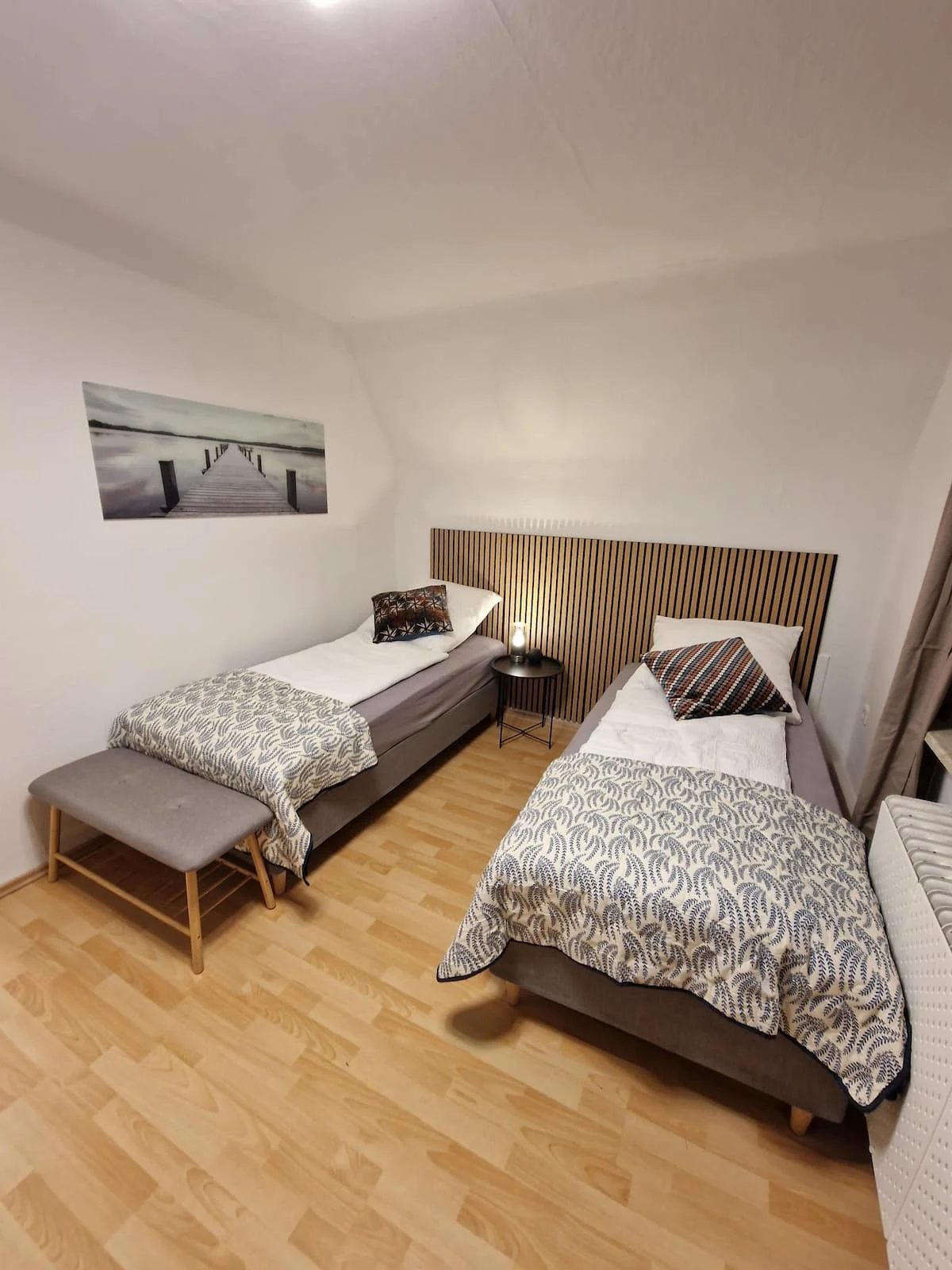 Flexibel getrennte Betten im Schlafzimmer im Obergeschoss